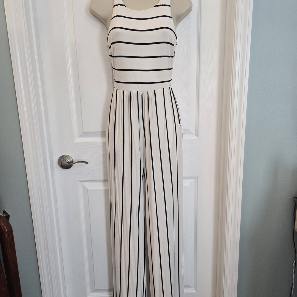 Elegant Striped Sleeveless Jumpsuit